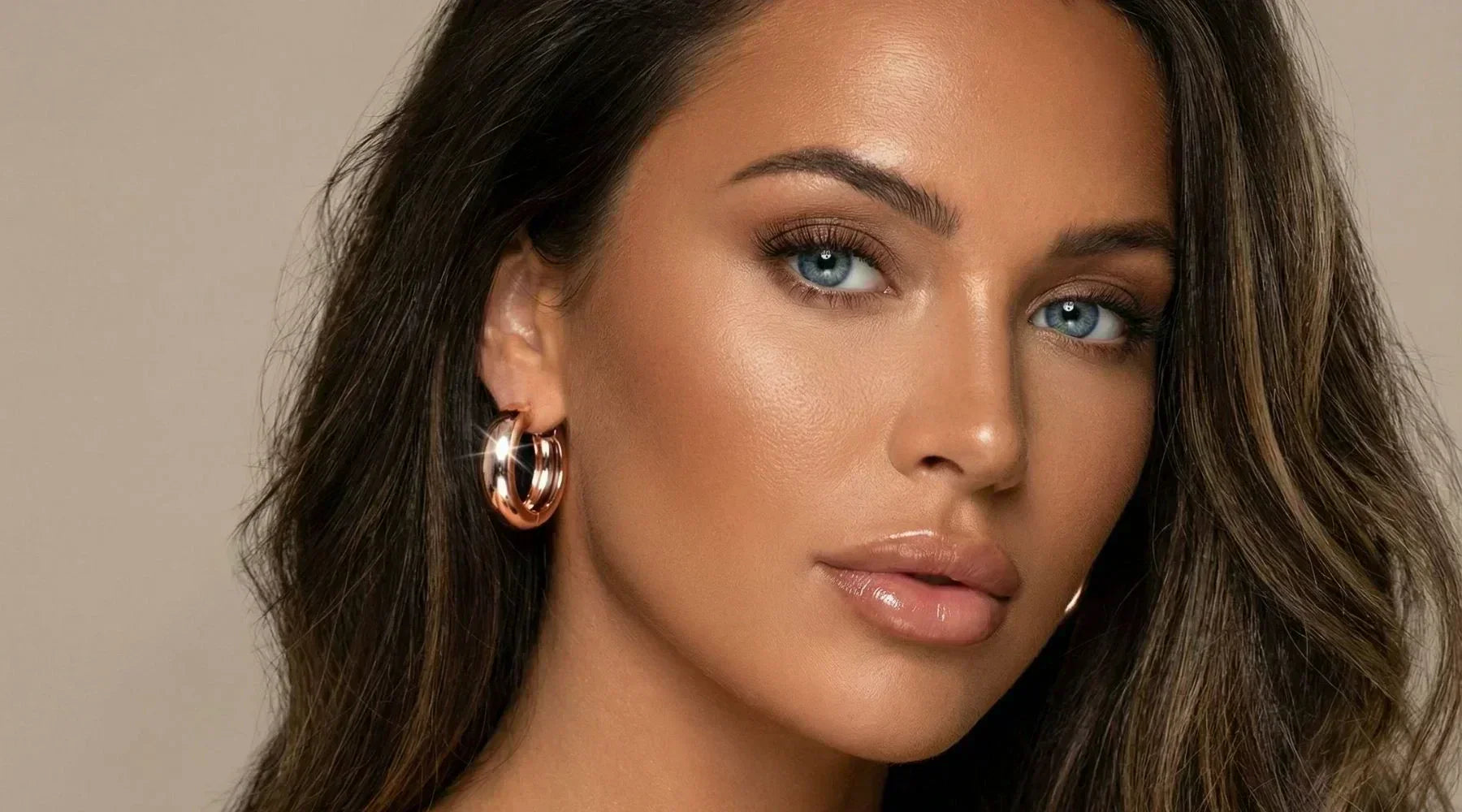 Does Rose Gold Jewellery Count as Gold? Best Skin Tones for It & Top Picks