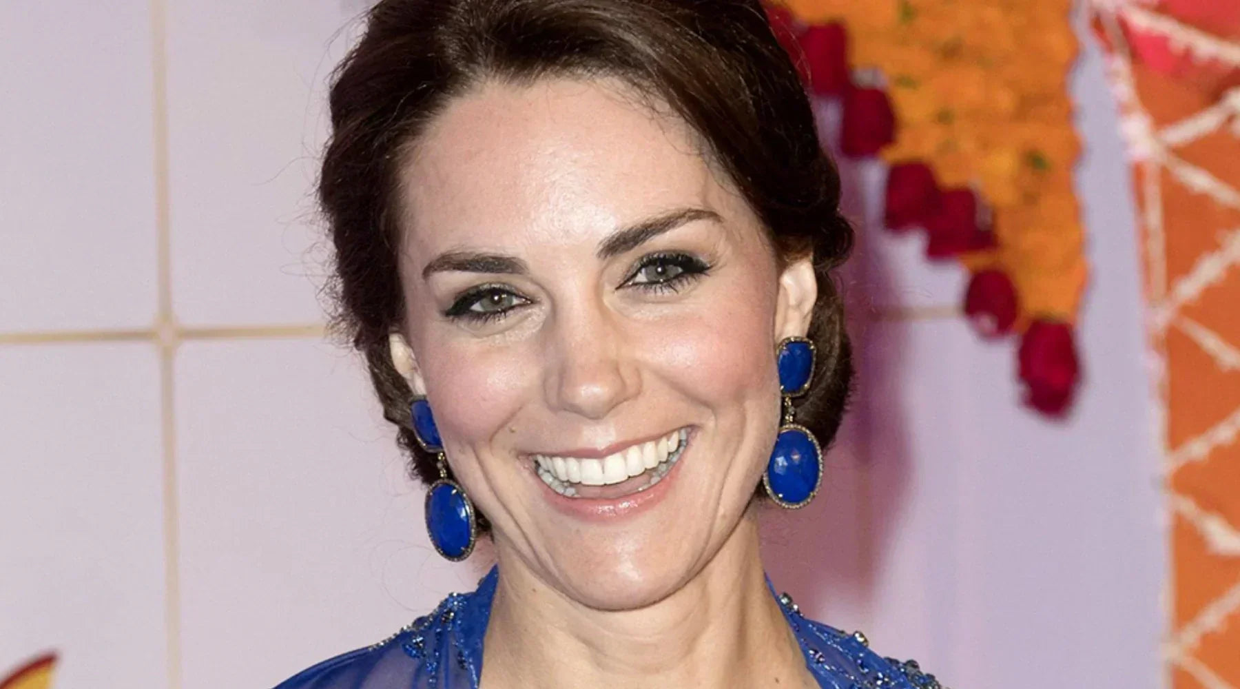 Lapis Lazuli vs Sapphire: What’s the Difference?