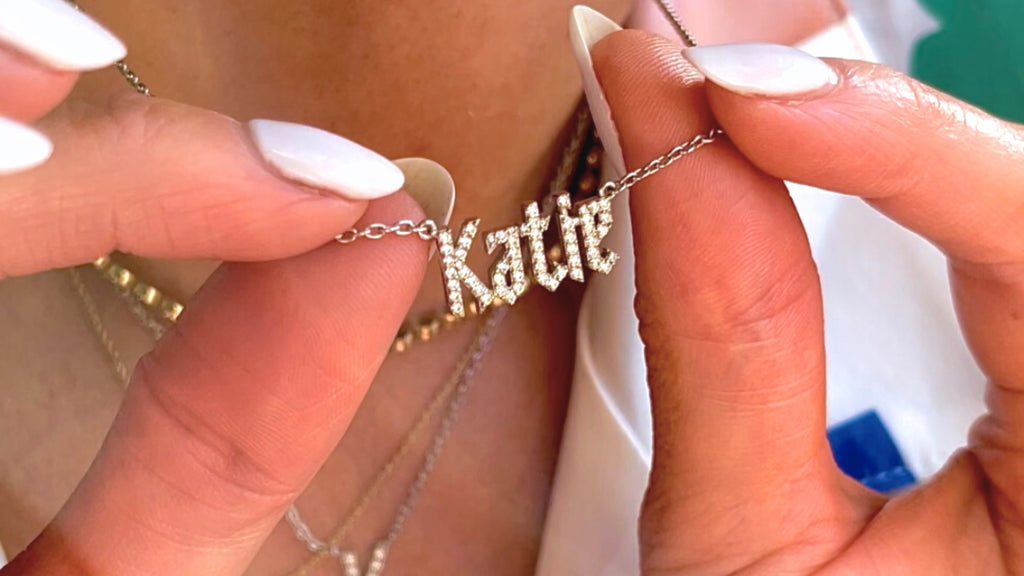 name necklace in white gold and old english font