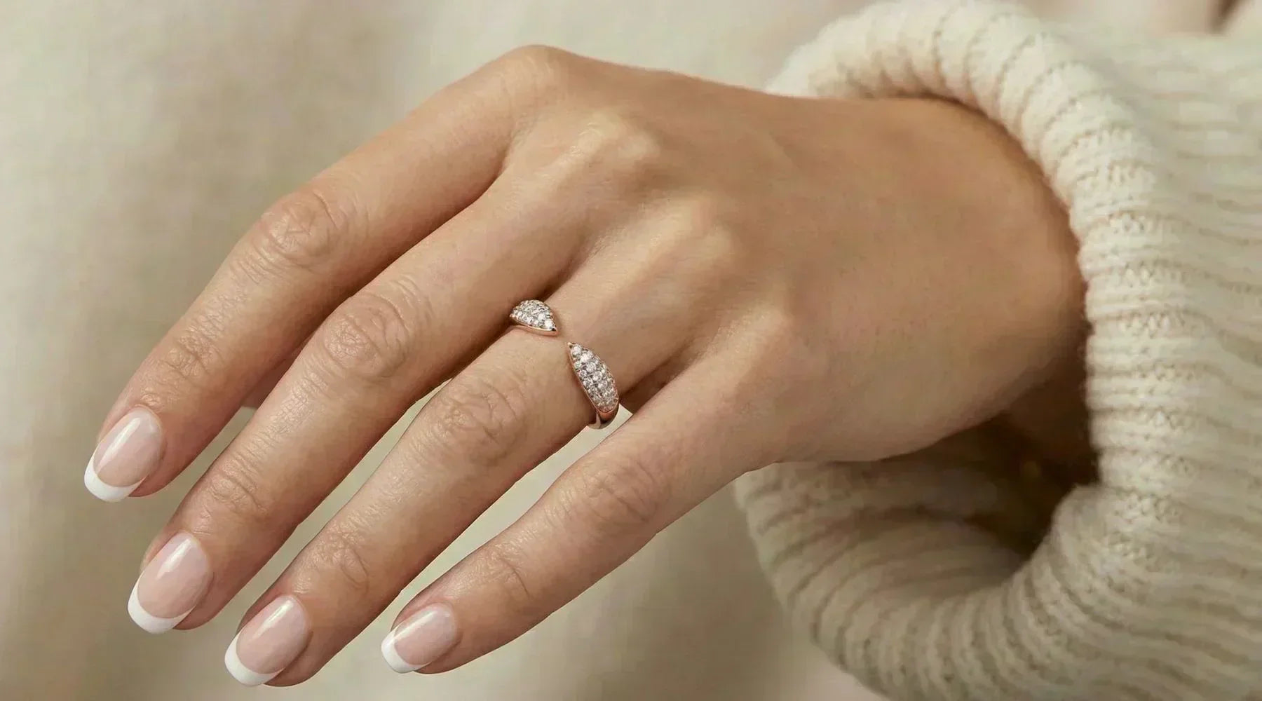 Rose Gold Jewellery in 2026: Colour, Quality, Trends & How to Wear It