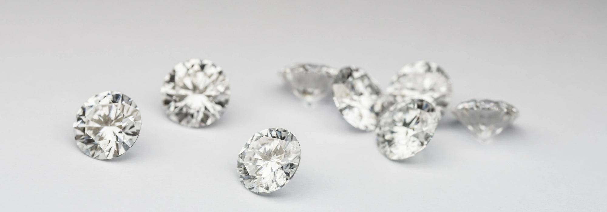 loose diamonds background image