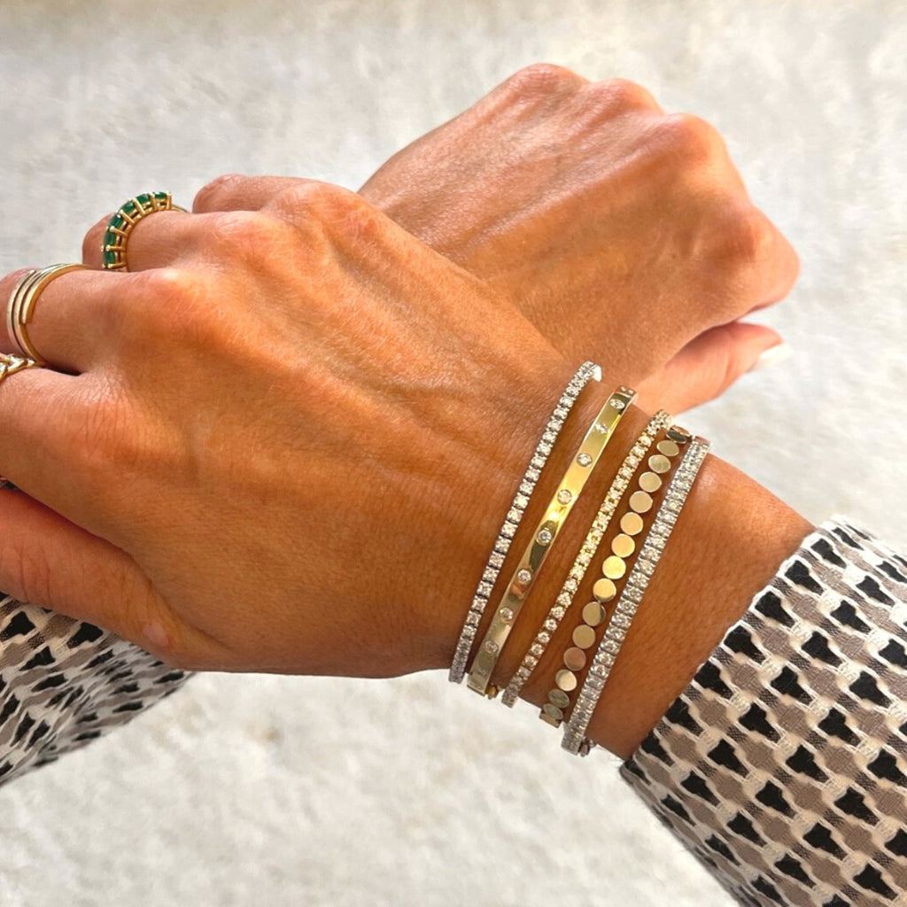 diamond tennis bracelet handmade in 18k solid gold