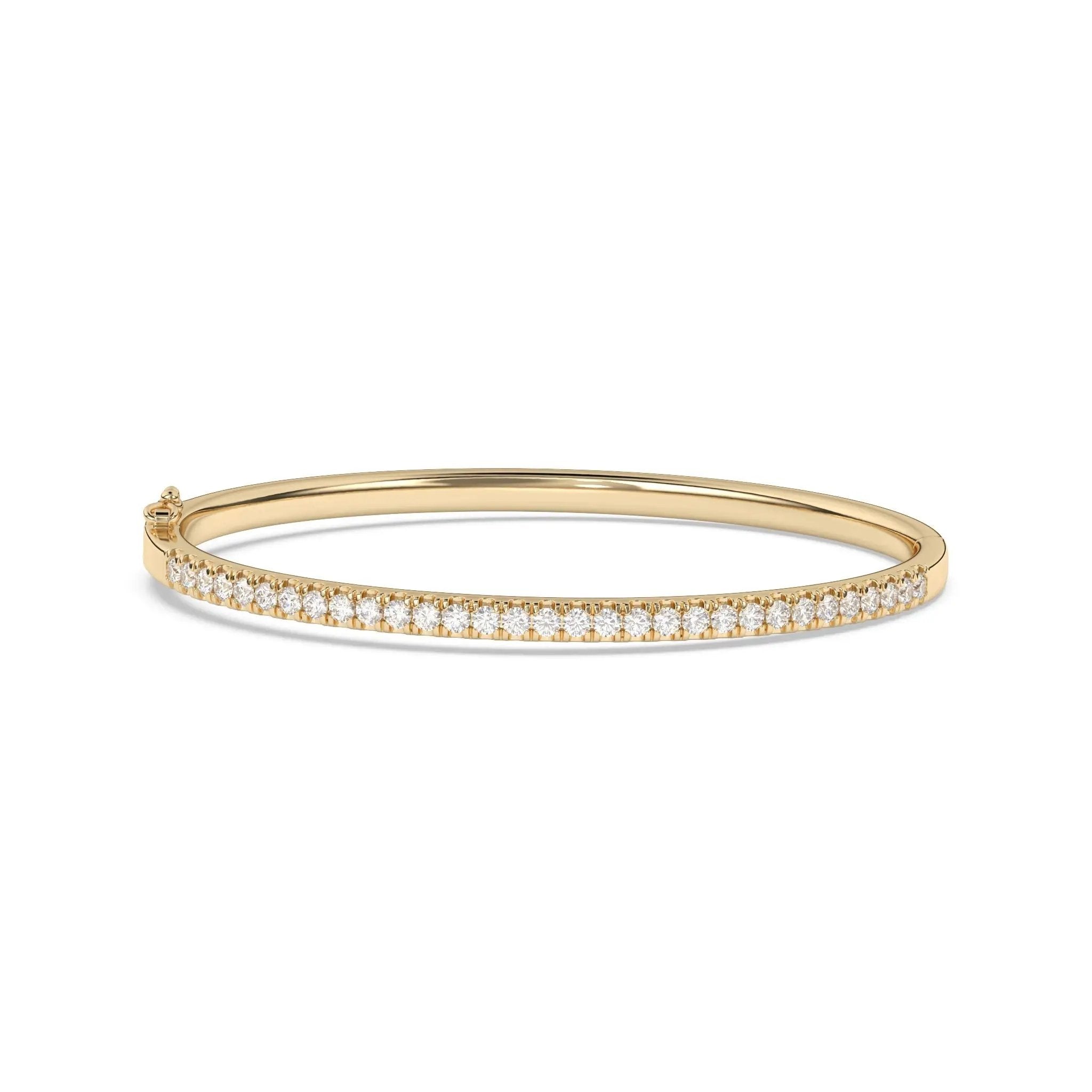 18k Gold Bangle