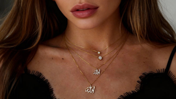 12 Must-Try Looks for Arabic Name Necklaces