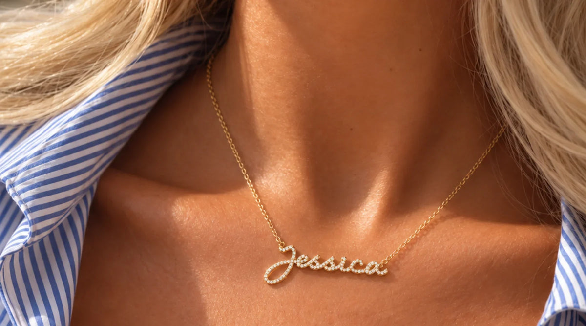 Designer Gold Necklace Guide: Choosing a Luxury Piece