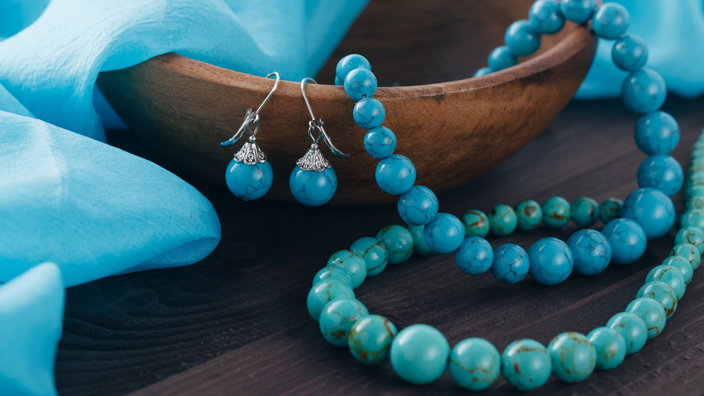 Turquoise jewellery 